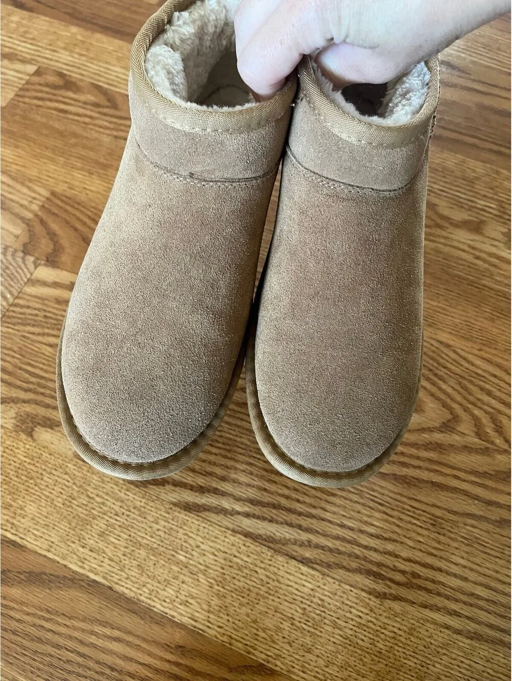Women’s Perfect Cloud boots and Soul Naturalizer sandals (Size 7)